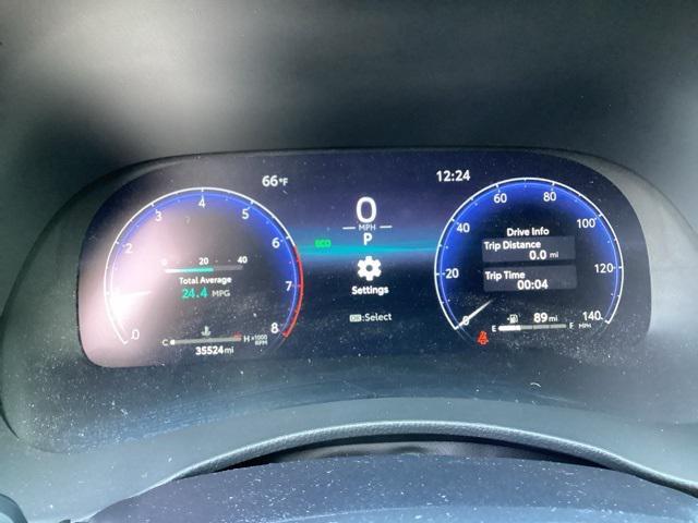 used 2025 Toyota Highlander car, priced at $47,990