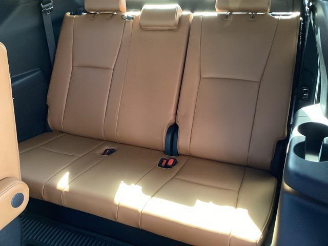 used 2025 Toyota Highlander car, priced at $47,990