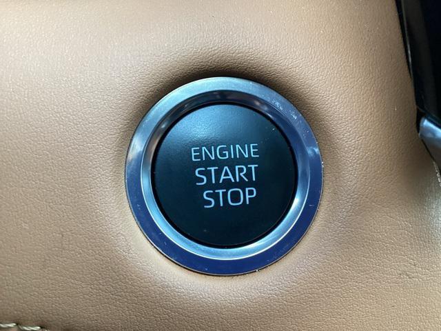 used 2025 Toyota Highlander car, priced at $47,990