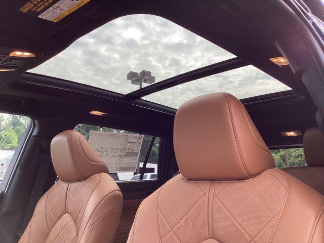 new 2025 Toyota Highlander car, priced at $55,042