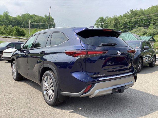 new 2025 Toyota Highlander car, priced at $55,042