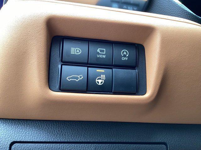 new 2025 Toyota Highlander car, priced at $55,042