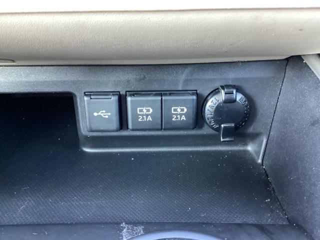 used 2021 Toyota Highlander car, priced at $29,990
