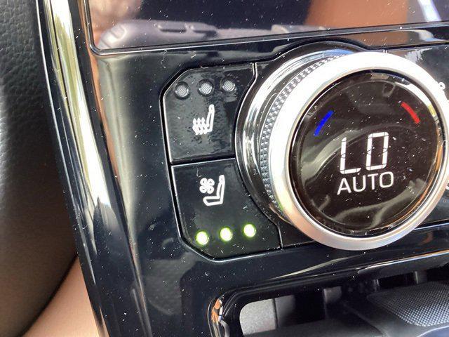 new 2025 Toyota Highlander car, priced at $54,332