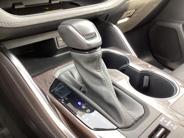 used 2023 Toyota Highlander car, priced at $40,990