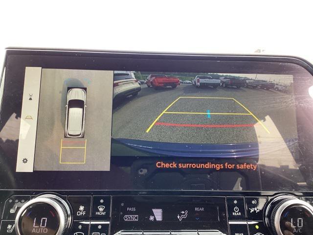 used 2023 Toyota Highlander car, priced at $40,990