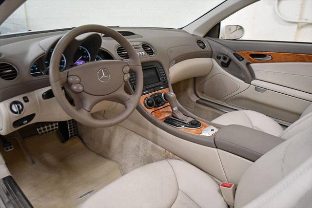 used 2007 Mercedes-Benz SL-Class car, priced at $29,900