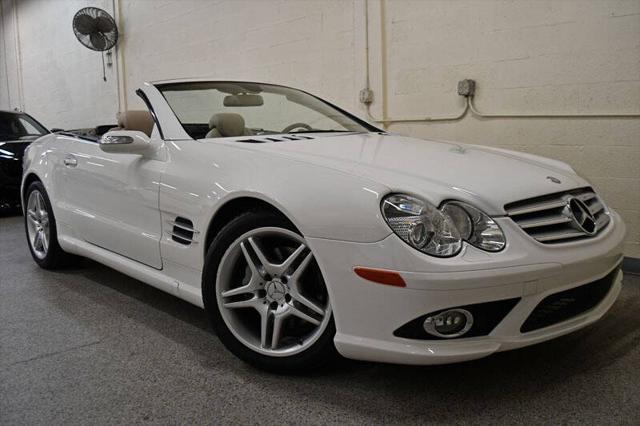 used 2007 Mercedes-Benz SL-Class car, priced at $29,900