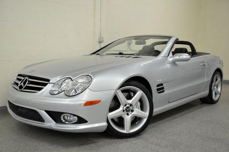 used 2007 Mercedes-Benz SL-Class car, priced at $36,499