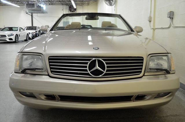 used 2002 Mercedes-Benz SL-Class car, priced at $28,900