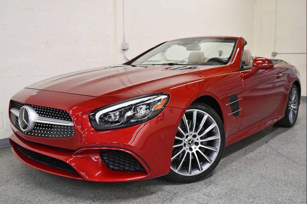 used 2020 Mercedes-Benz SL 550 car, priced at $68,900