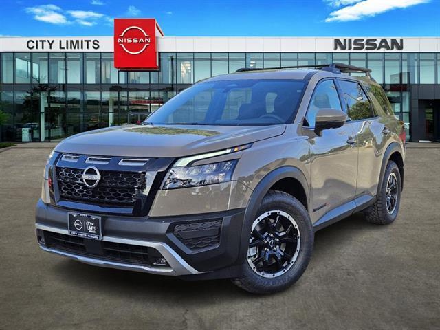 new 2024 Nissan Pathfinder car, priced at $45,375