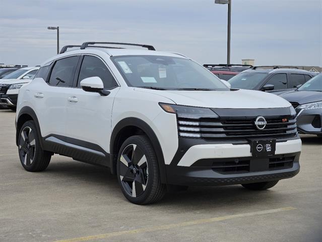 new 2025 Nissan Kicks car, priced at $30,920