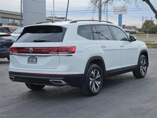 used 2024 Volkswagen Atlas car, priced at $35,111