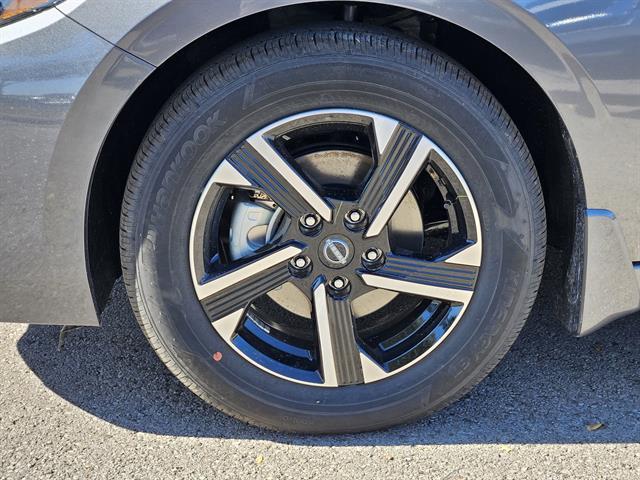 new 2025 Nissan Sentra car, priced at $19,199