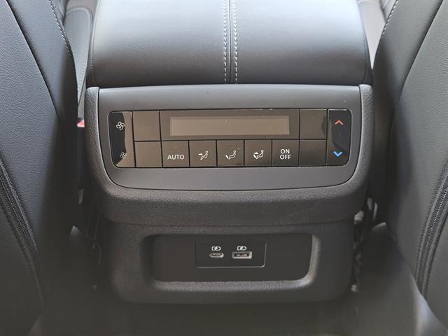 new 2025 Nissan Pathfinder car, priced at $39,124