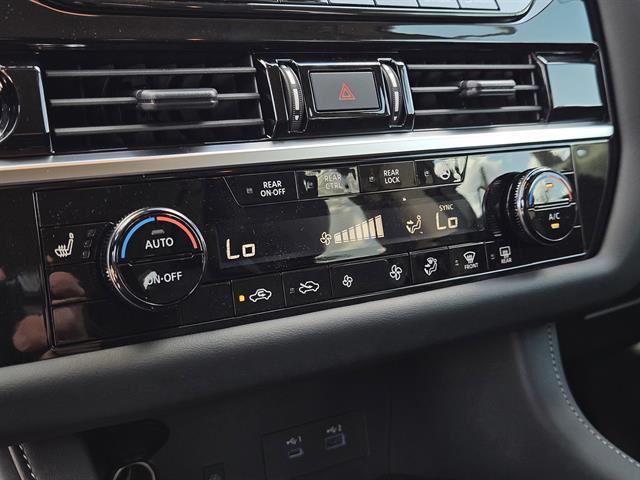 new 2025 Nissan Pathfinder car, priced at $39,124