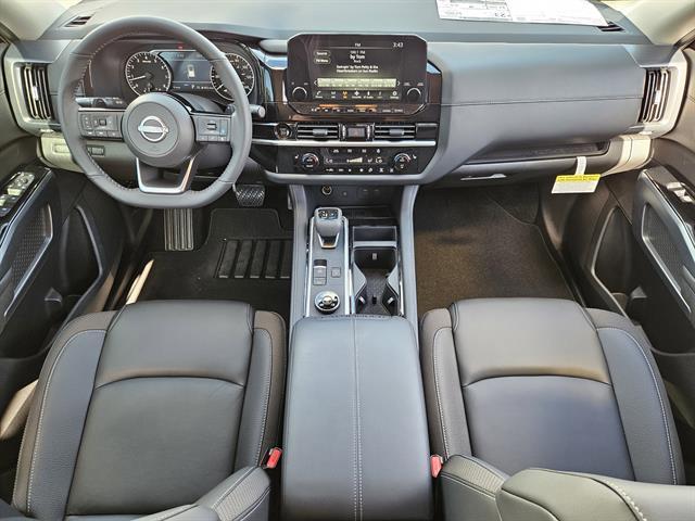 new 2025 Nissan Pathfinder car, priced at $39,124
