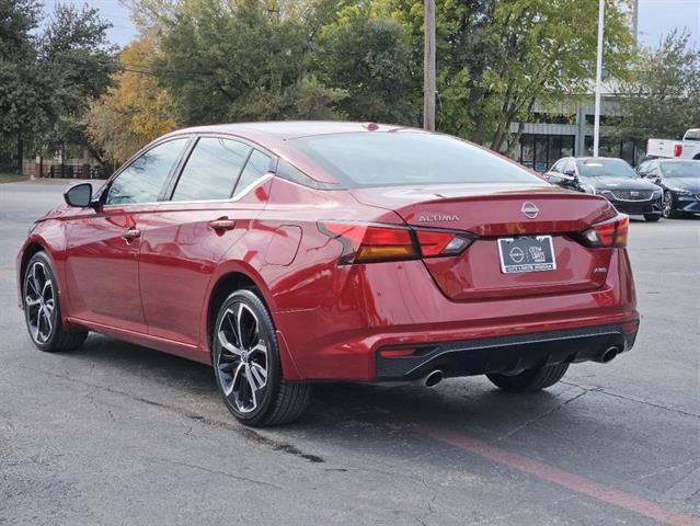 used 2024 Nissan Altima car, priced at $25,791