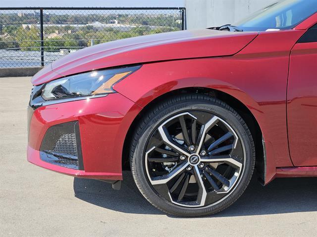 new 2025 Nissan Altima car, priced at $31,895