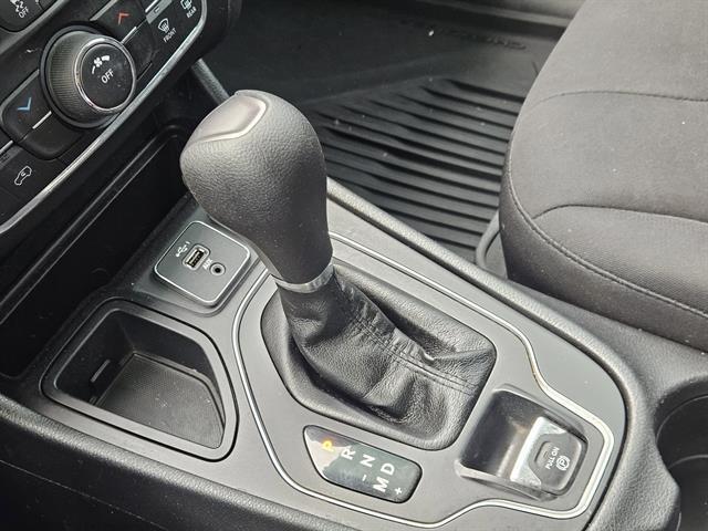 used 2019 Jeep Cherokee car, priced at $18,499