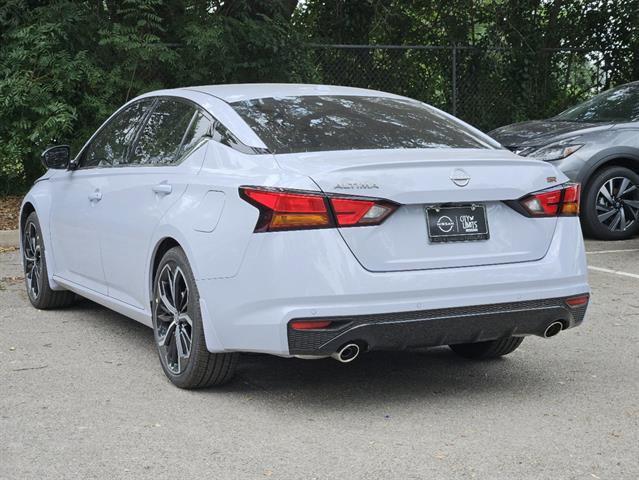 new 2024 Nissan Altima car, priced at $27,318