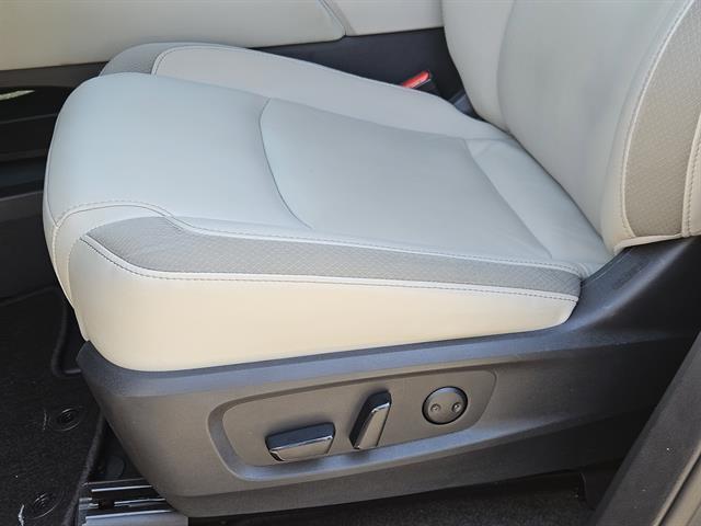 used 2023 Nissan Pathfinder car, priced at $33,499