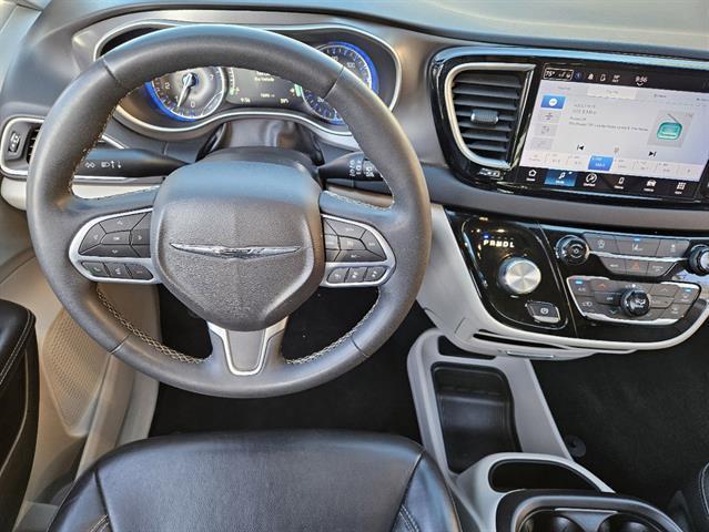 used 2022 Chrysler Pacifica car, priced at $21,633