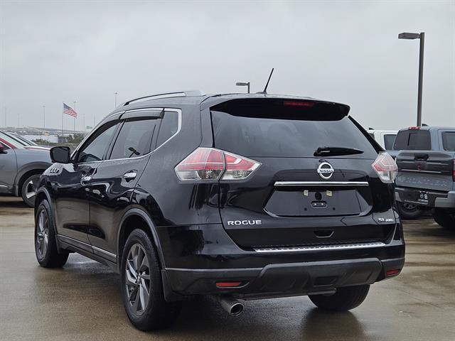 used 2016 Nissan Rogue car