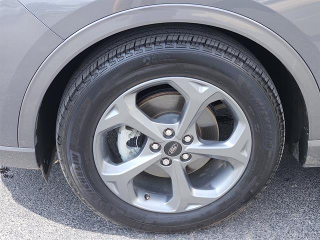 used 2024 Ford Escape car, priced at $22,999