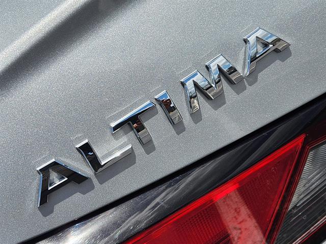 used 2022 Nissan Altima car, priced at $22,999