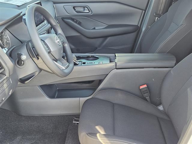 new 2025 Nissan Rogue car, priced at $31,350