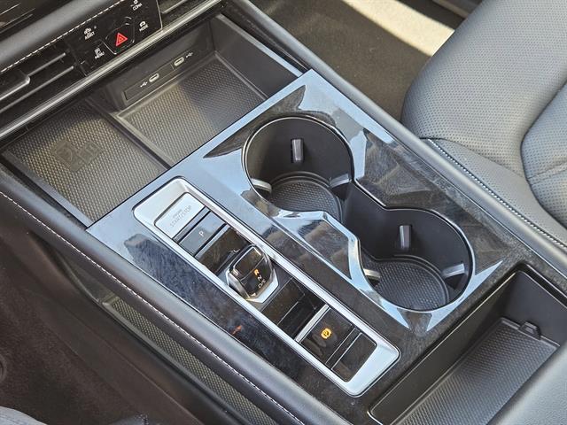 used 2024 Volkswagen Atlas car, priced at $29,219