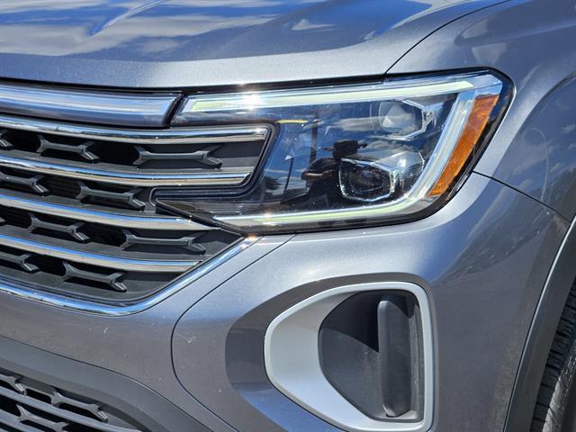 used 2024 Volkswagen Atlas car, priced at $29,219