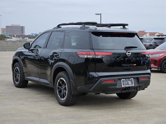 new 2025 Nissan Pathfinder car, priced at $45,650