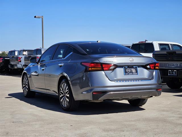 used 2023 Nissan Altima car, priced at $20,999