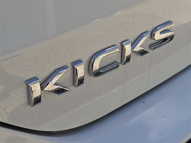 new 2025 Nissan Kicks Play car, priced at $19,999