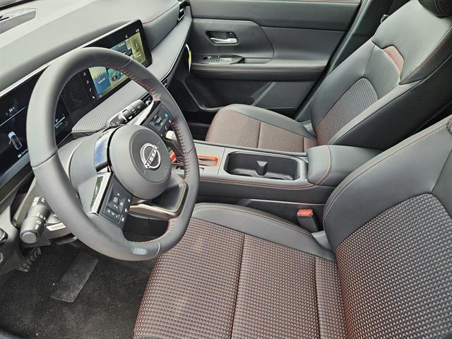 new 2025 Nissan Kicks car, priced at $26,999