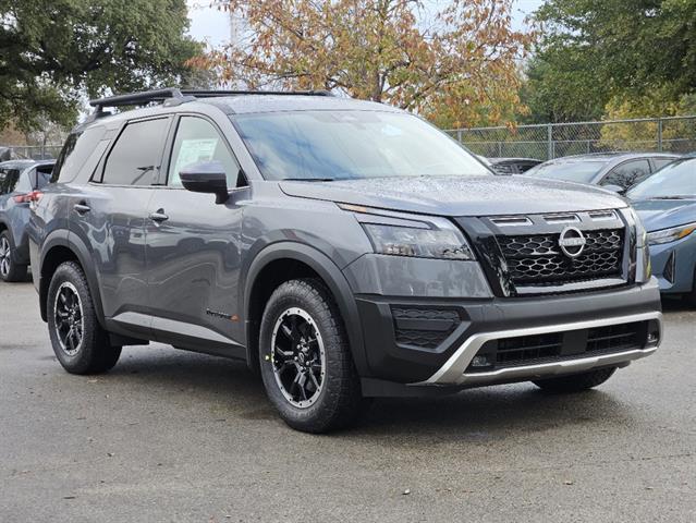 new 2025 Nissan Pathfinder car, priced at $45,650