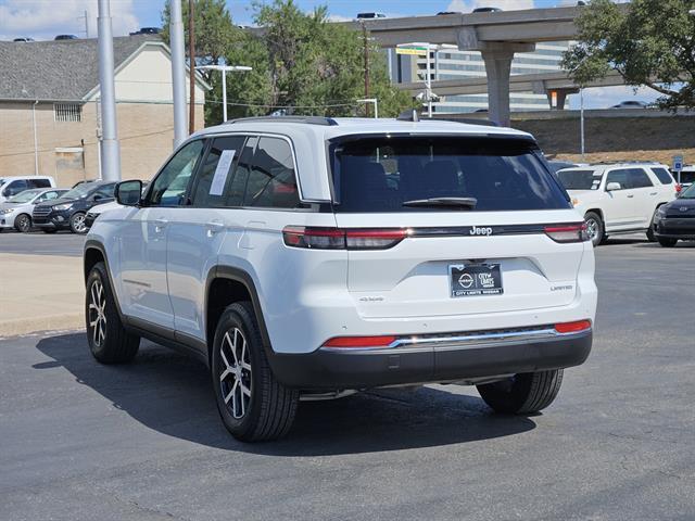 used 2024 Jeep Grand Cherokee car, priced at $31,999