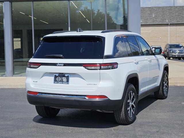used 2024 Jeep Grand Cherokee car, priced at $31,999