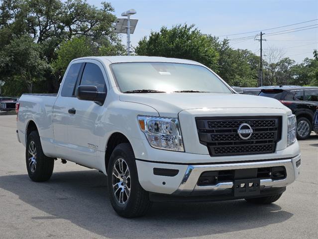 new 2024 Nissan Titan car, priced at $48,420