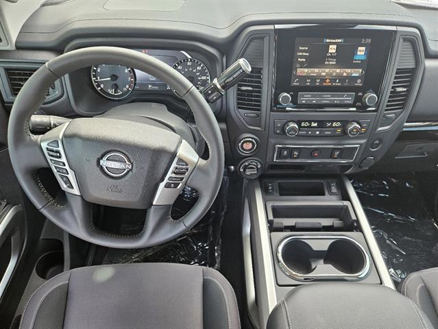 new 2024 Nissan Titan car, priced at $48,420