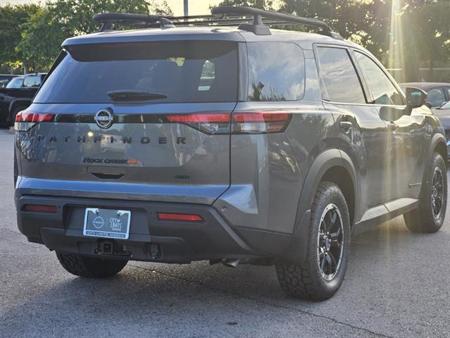 new 2024 Nissan Pathfinder car, priced at $44,950