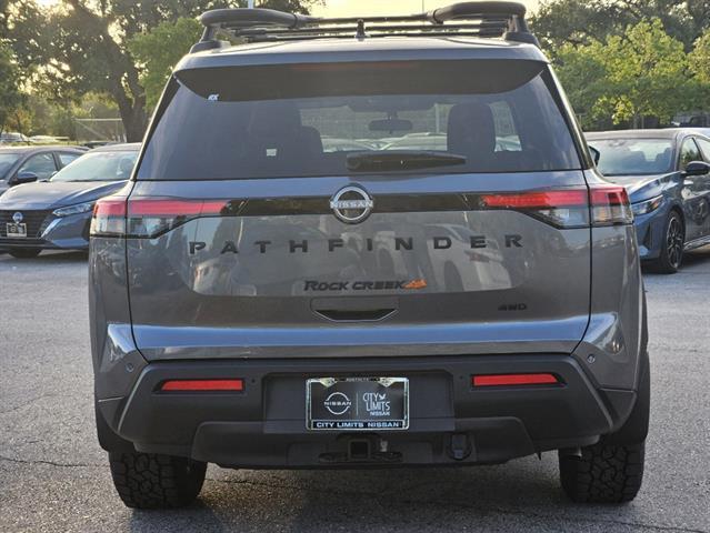 new 2024 Nissan Pathfinder car, priced at $44,950