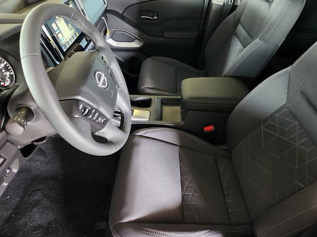 new 2025 Nissan Frontier car, priced at $34,275