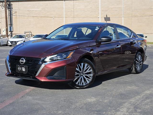 used 2024 Nissan Altima car, priced at $25,871