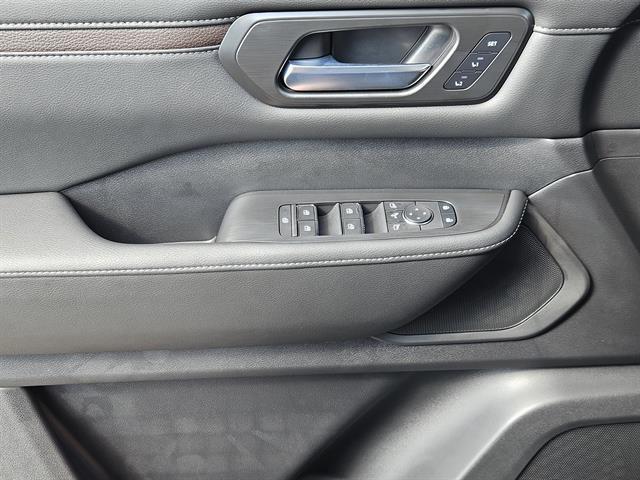 new 2026 Nissan Armada car, priced at $64,799