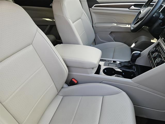 used 2023 Volkswagen Atlas car, priced at $27,999