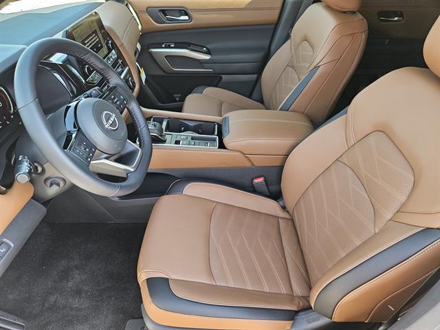 new 2025 Nissan Pathfinder car, priced at $43,200